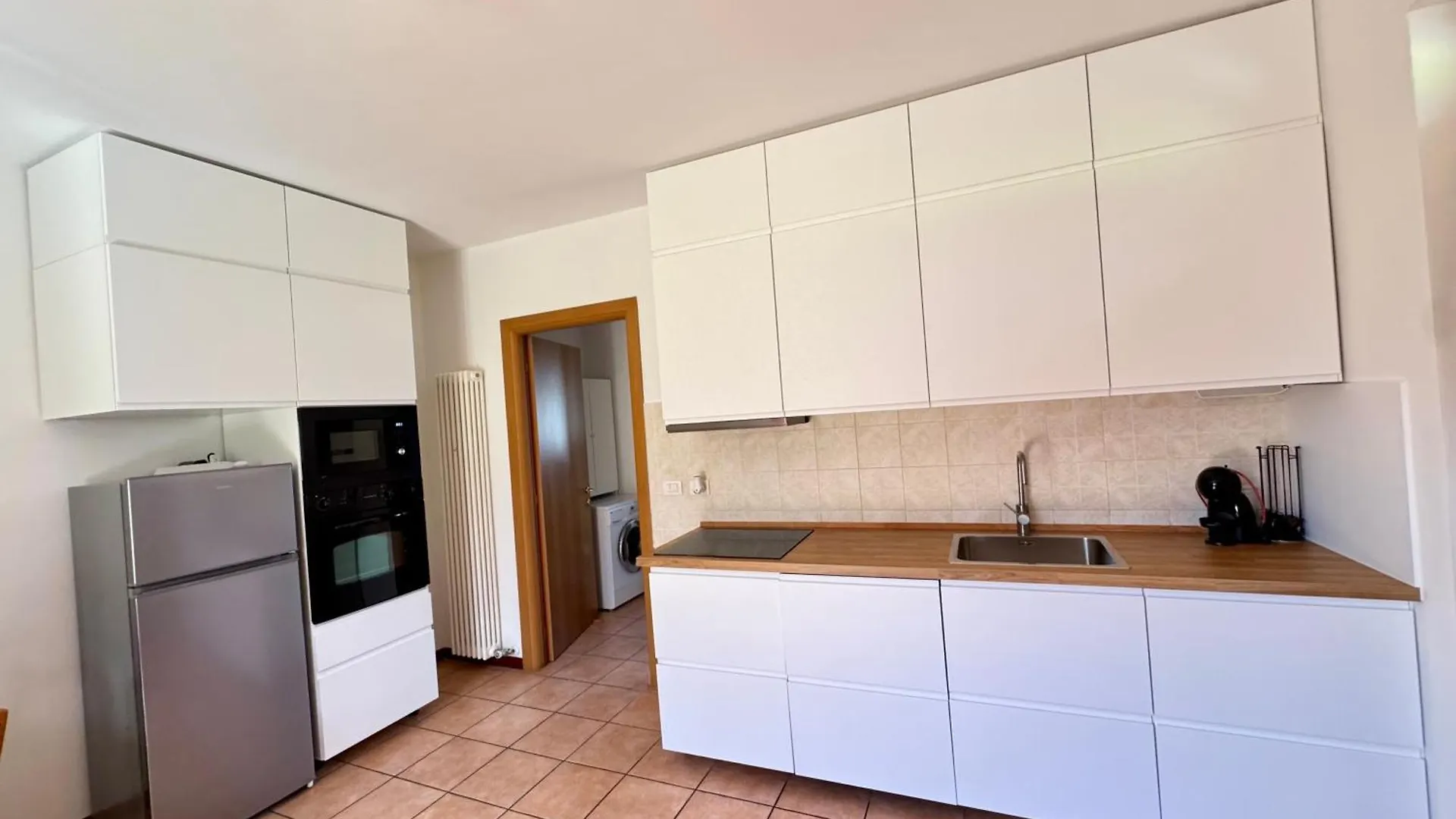 Strawberry House Villa Colico 0*,
