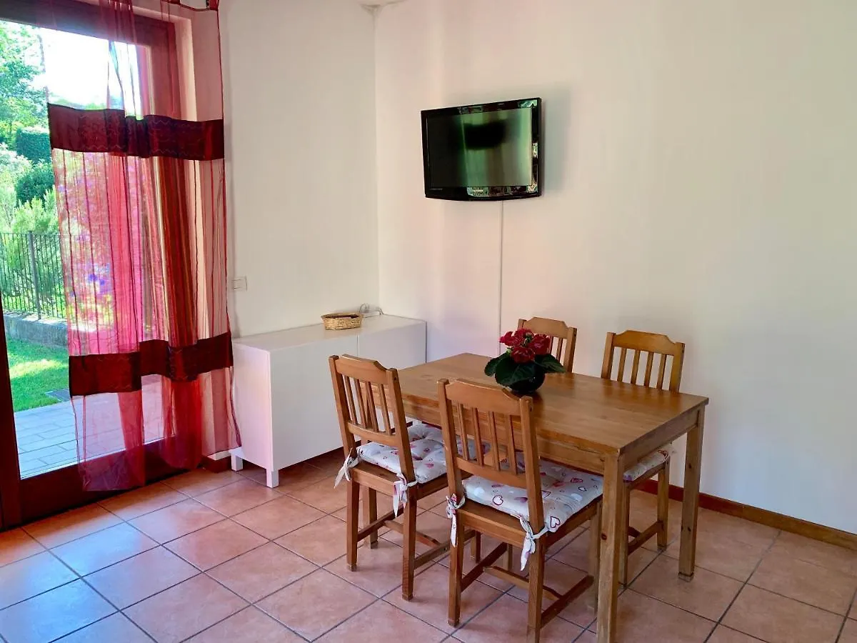 Strawberry House Villa Colico Holiday home
